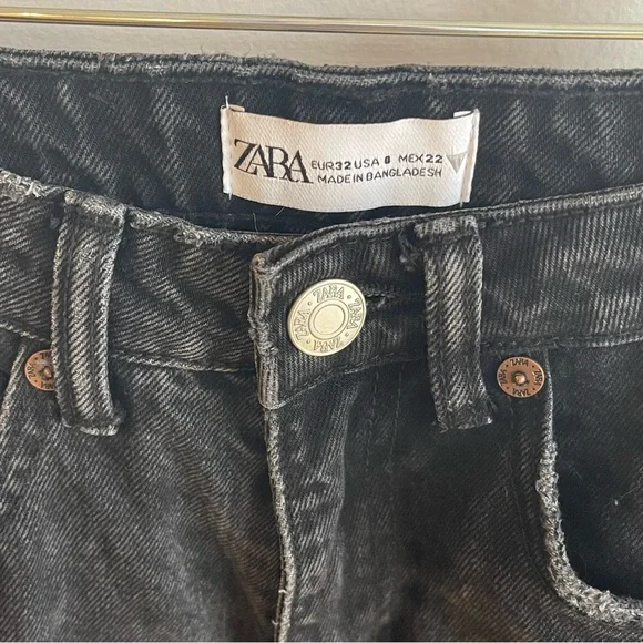 Zara Mom Fit Jeans Straight Leg Ripped Black - Picture 9 of 12